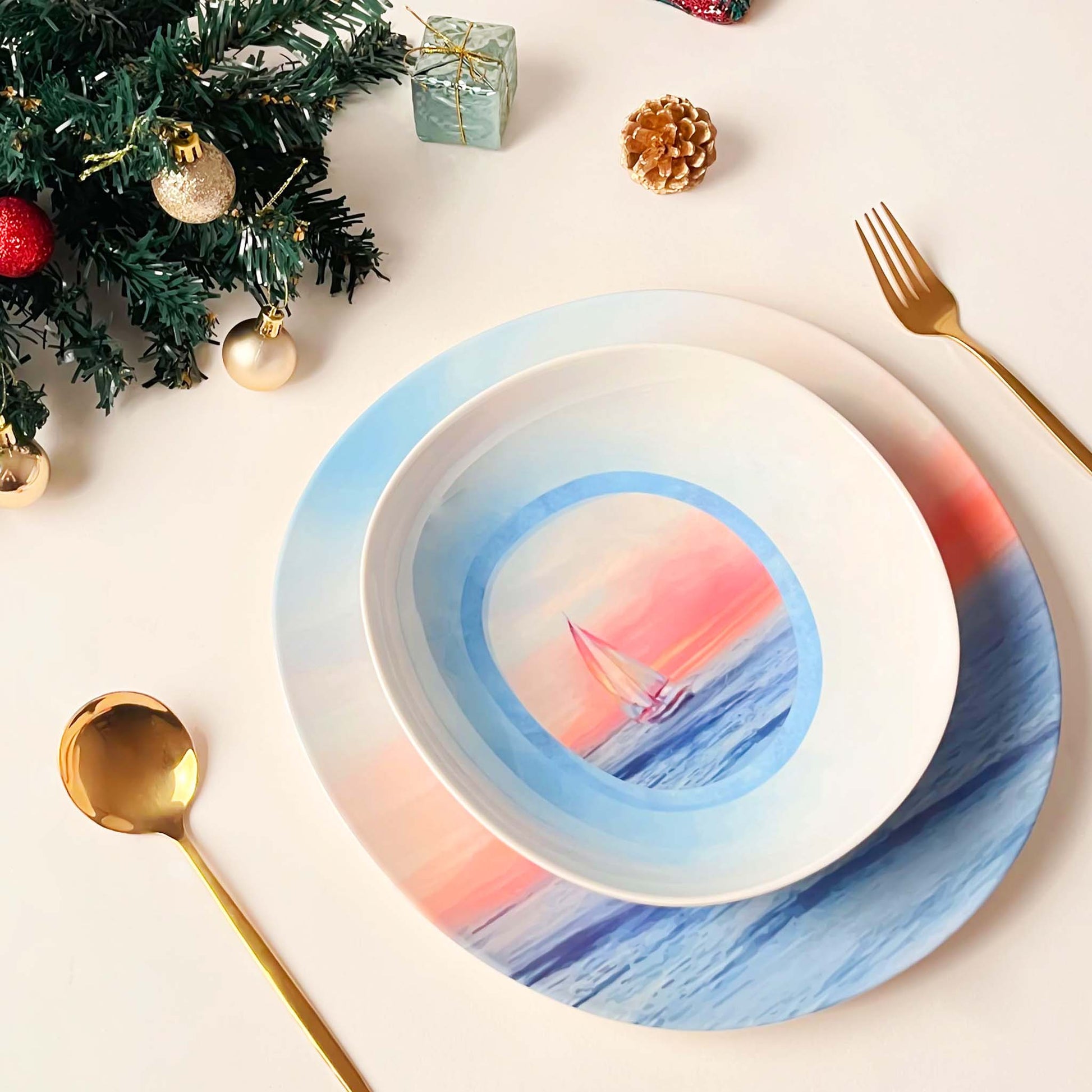 The Plate Story - 8 Pcs Dining Giftset - The Magic Hour